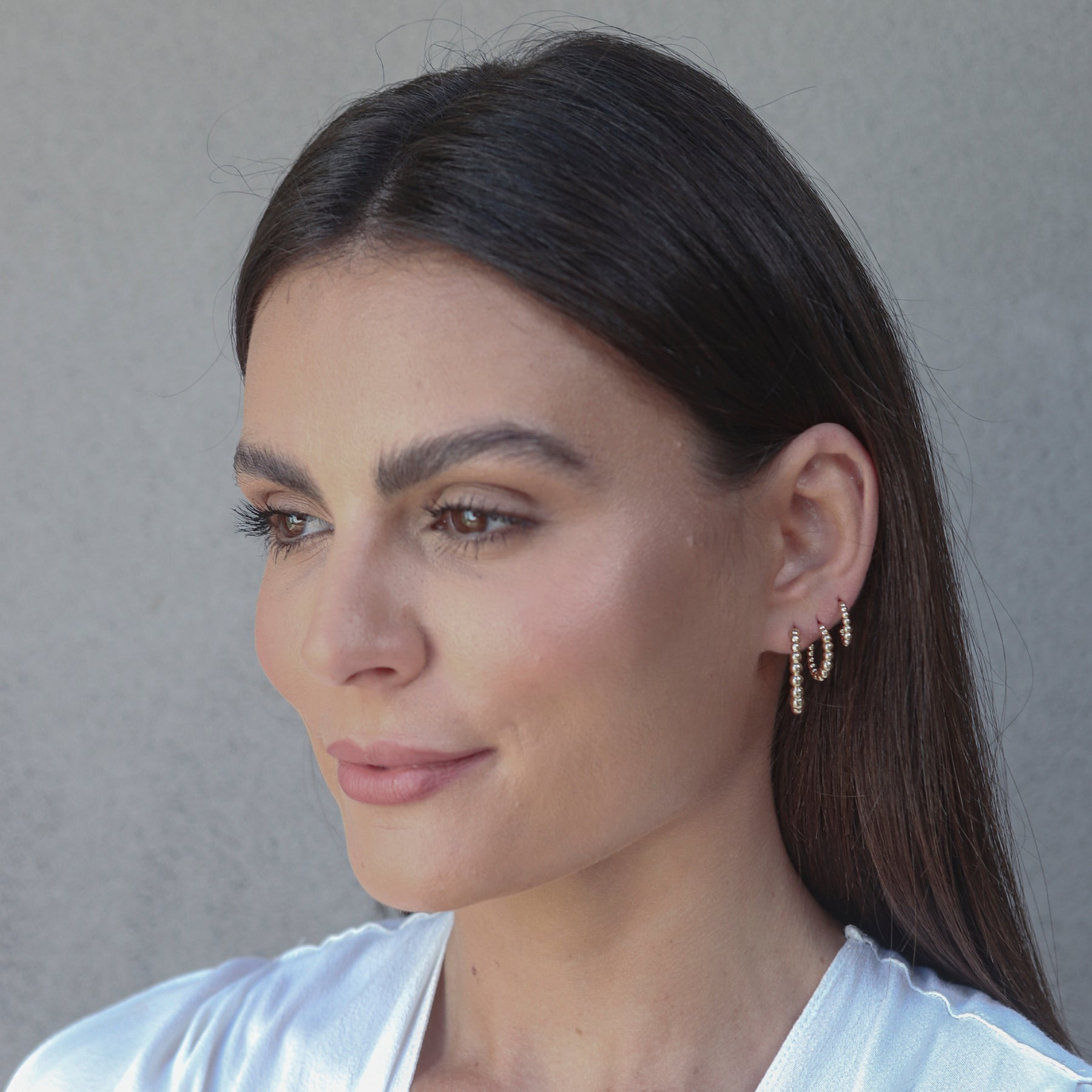 Trio de Argolas Banhado a Ouro 18K com Detalhe de Bolinhas – Trio Rigel | Moderno e Elegante