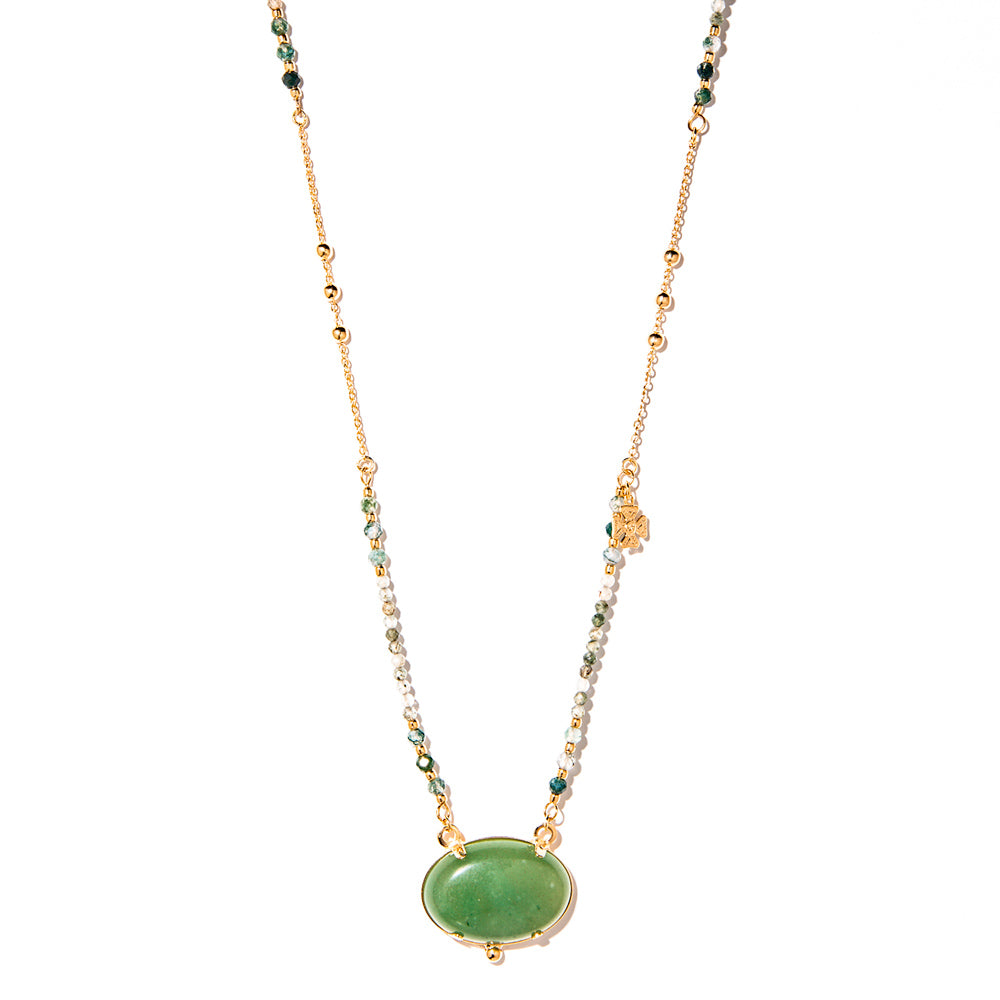 Colar Quartzo Verde com Pingente Trevo Banhado a Ouro 18k – Lynx | Sorte e Elegância