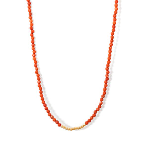 colar banhado a ouro 18k micro pedras jaspe com detalhes em metal - Lira